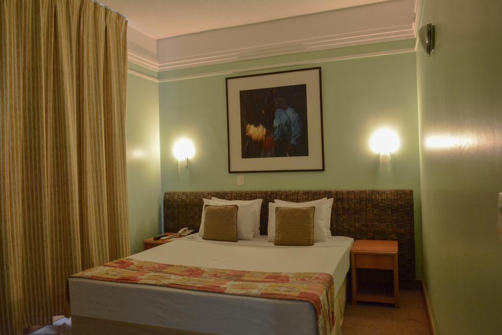 Hotel Wyndham Garden Manaus Zimmer foto